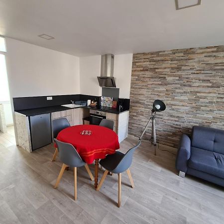 Appartement 60M2 Rdc Avec Jardin Saint-Génis Exteriér fotografie