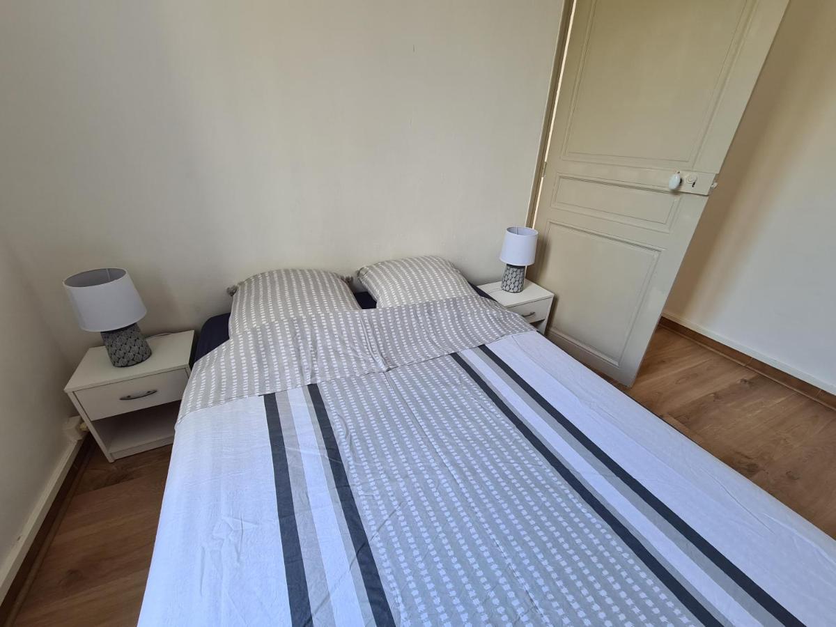 Appartement 60M2 Rdc Avec Jardin Saint-Génis Exteriér fotografie