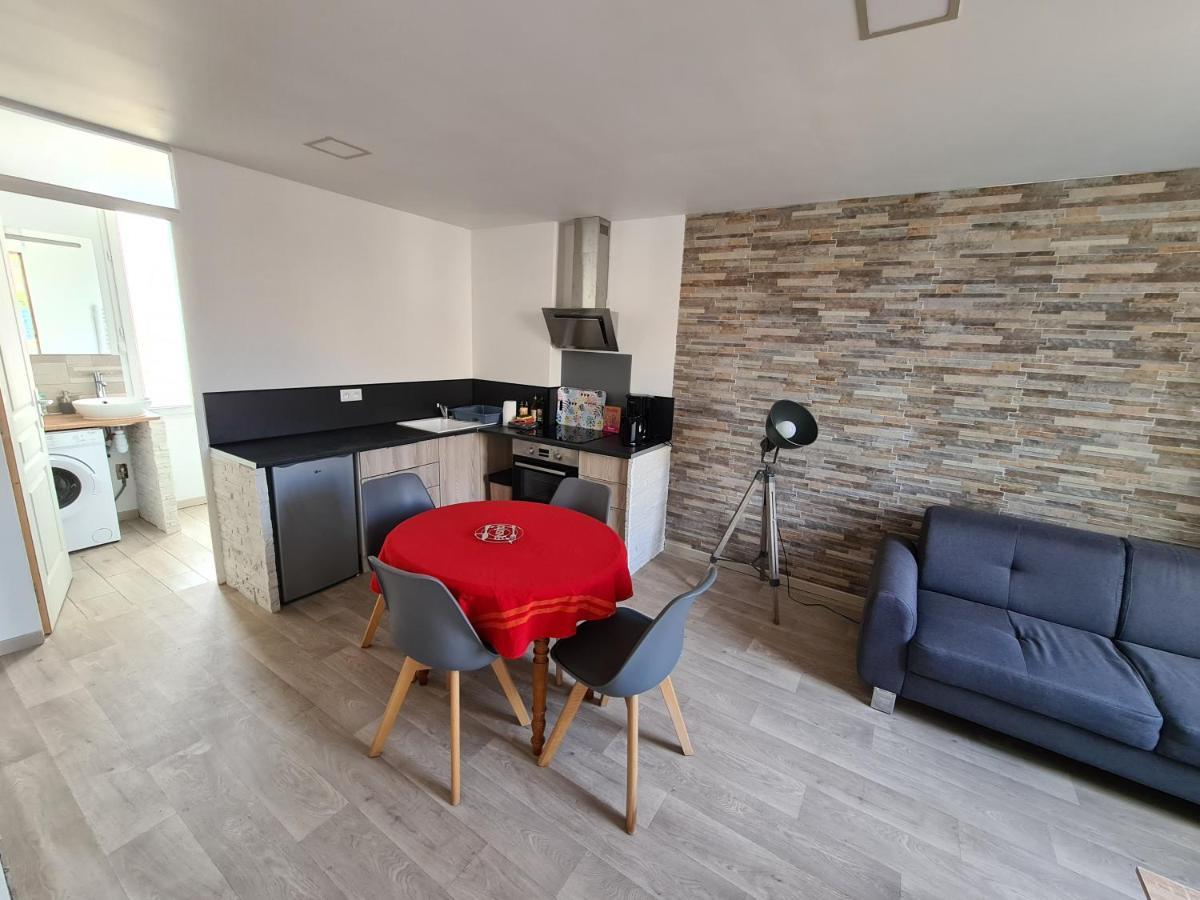Appartement 60M2 Rdc Avec Jardin Saint-Génis Exteriér fotografie